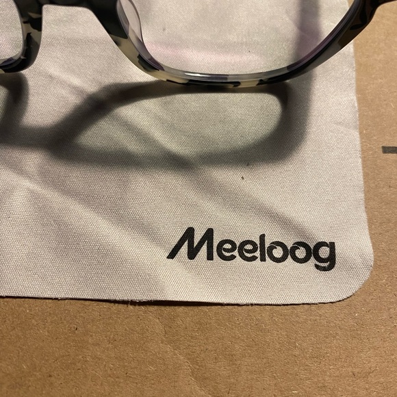 Stylish glasses - Picture 2 of 6